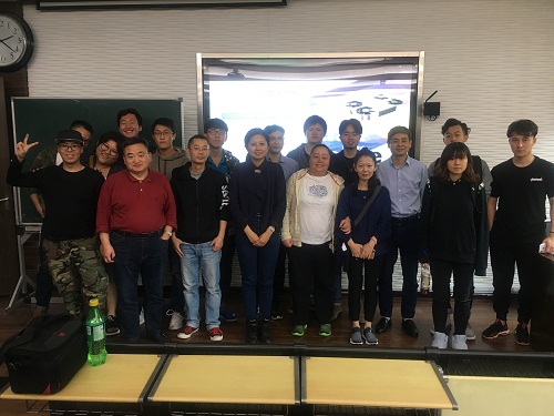 一架会飞的自拍相机――口袋无人机讲座